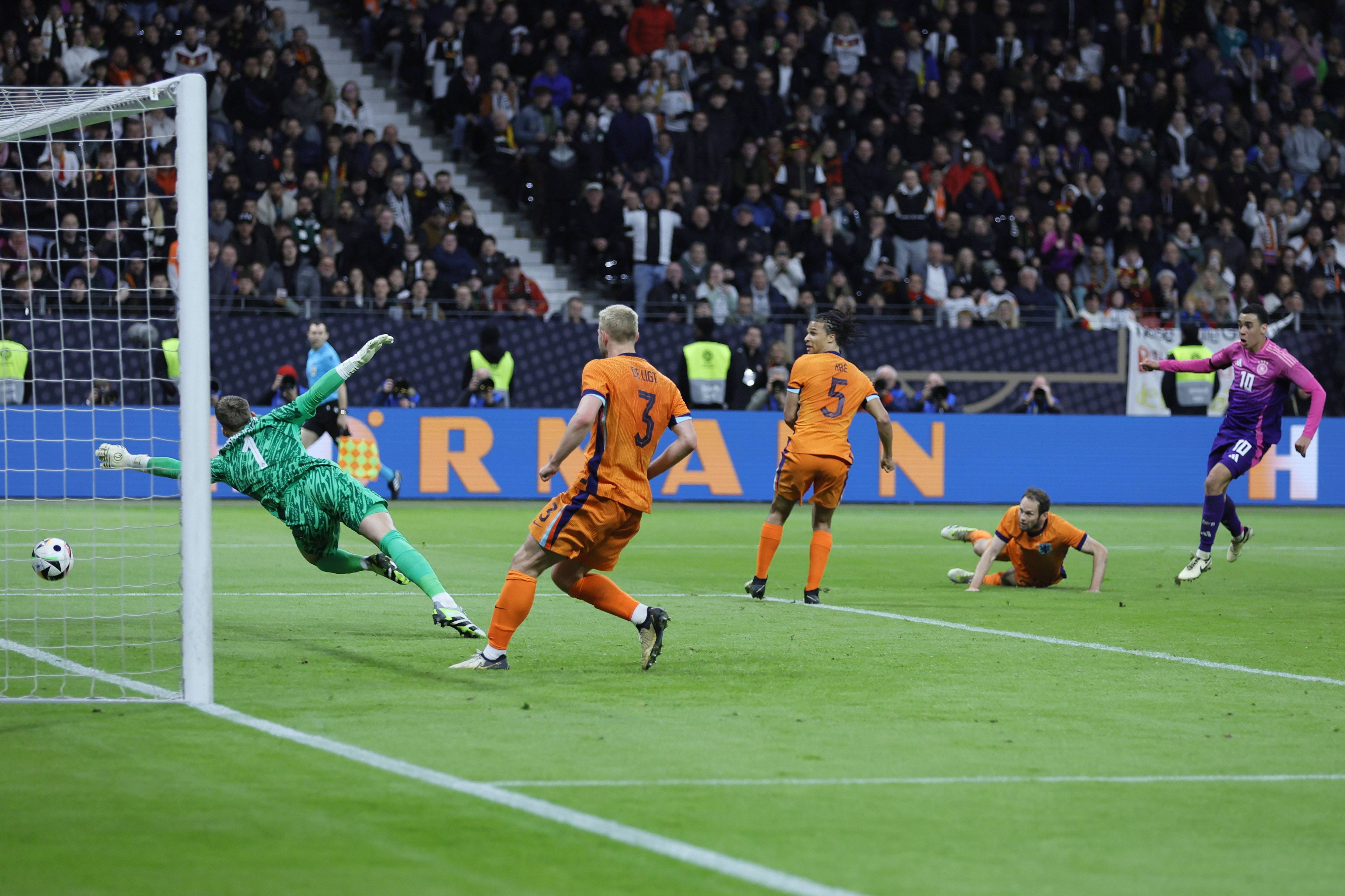 入一个充满 入一个充满