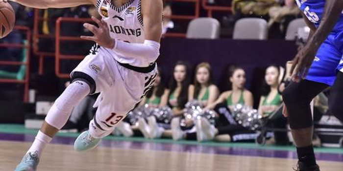 在场上的斗 在场上的斗