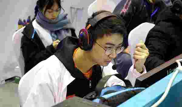 与日本顶尖 与日本顶尖