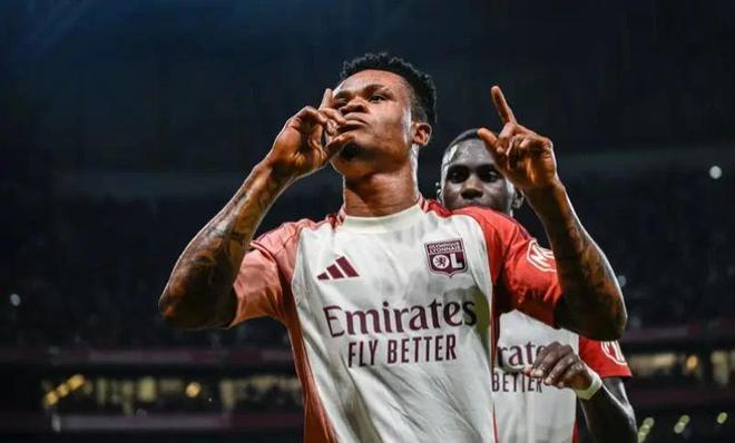 特别灯光 特别灯光