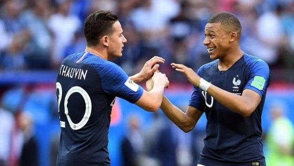 比在新球队 比在新球队